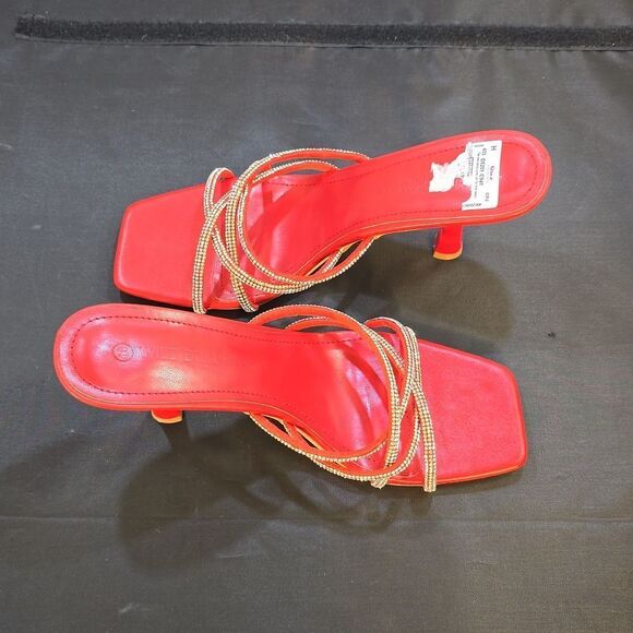 BRAND NEW WILD DIVA RHINESTONE EMBELLISHMENTS ELEGANT STILETTO  HEELS SA… - Picture 7 of 14